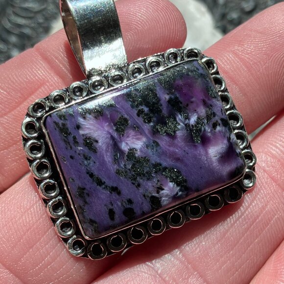 Stunning Aegirine Included Charoite Pendant Stone Crystal Jewelry - Picture 5 of 7